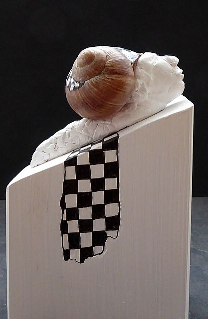 035